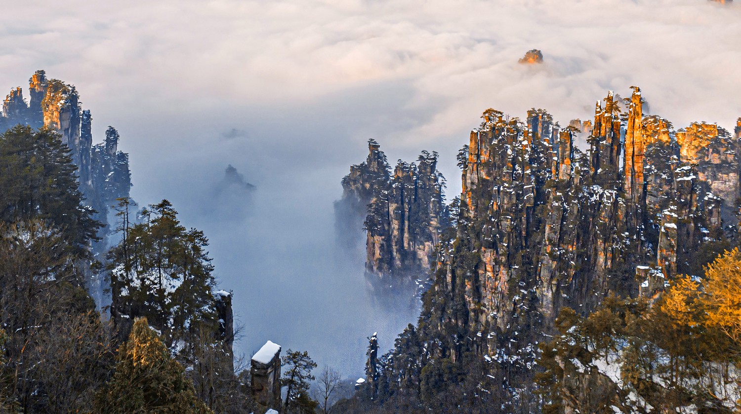 銀獎(jiǎng)  御筆峰雪景 石云波攝.jpg