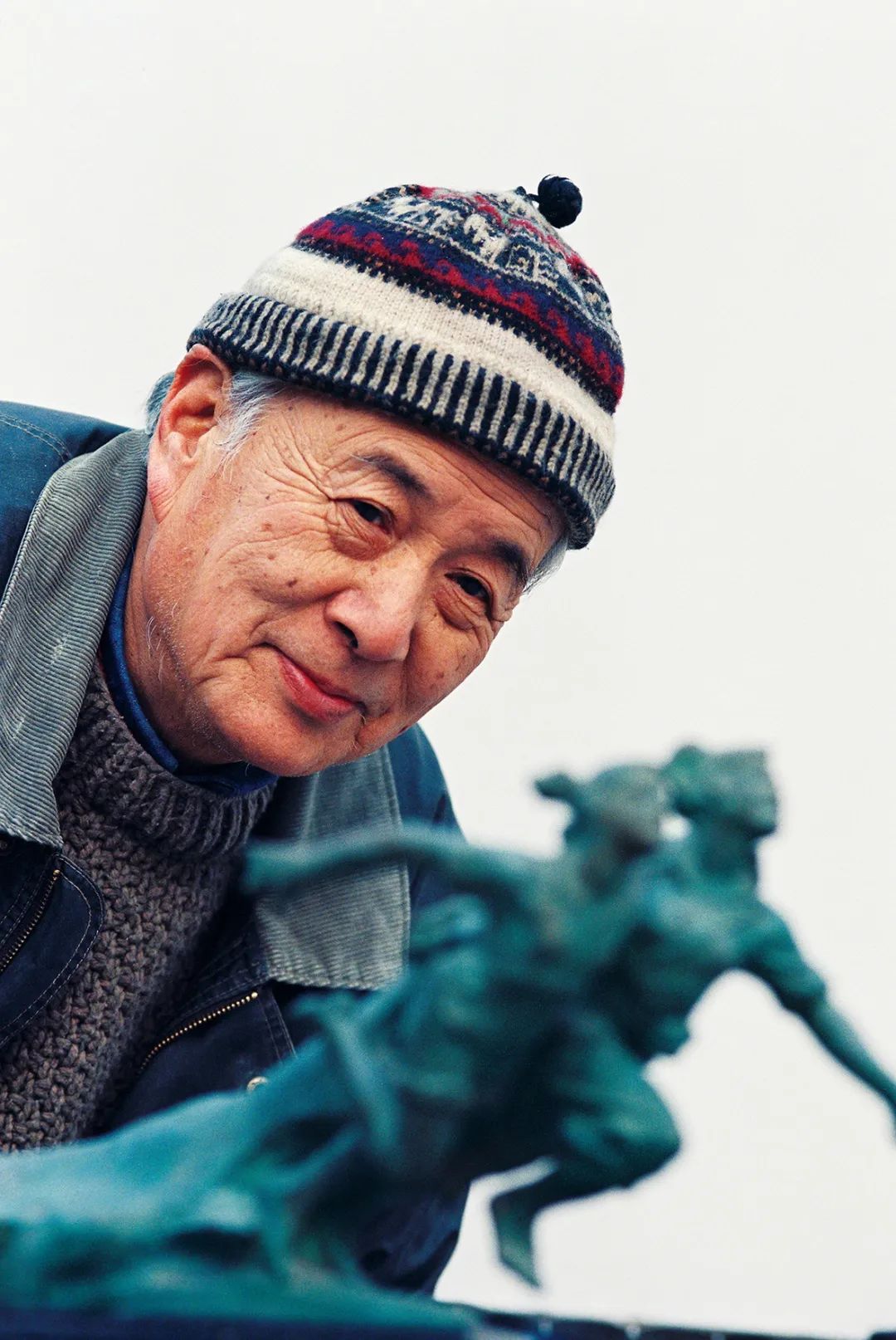 06人民幣設(shè)計(jì)者侯一民（ 1930-2023），1997年12月25日 攝于北京.jpg